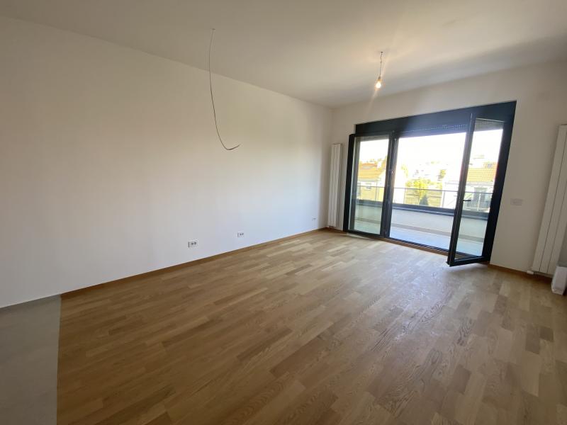 Novi Beograd-Bežanijska Kosa  - ,Magelanova-1