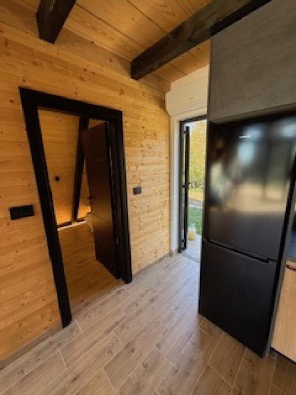 Lipovica-Barajevo - ,Fruškogorska-6