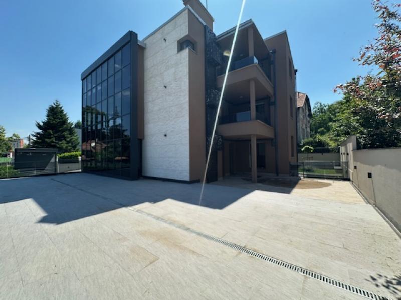 Senjak - ,Milovana Glišića-14