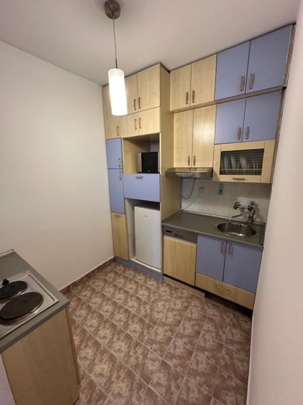 Novi Beograd - ,Gandijeva-4