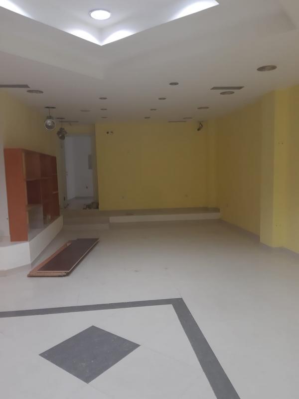 Zemun-Lokal-Cara Dušana-270m2 ID#2827