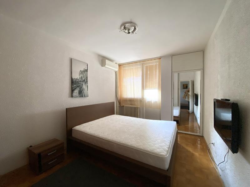 Novi Beograd-Blok 3 - ,Narodnih Heroja-7