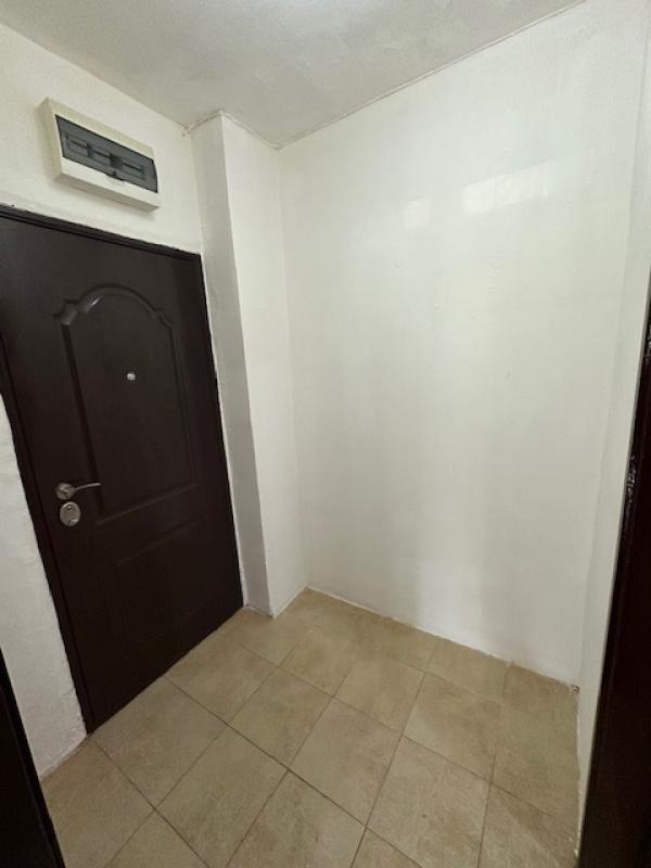 Novi Beograd-Blok 11c - ,Palmira Toljatija-5