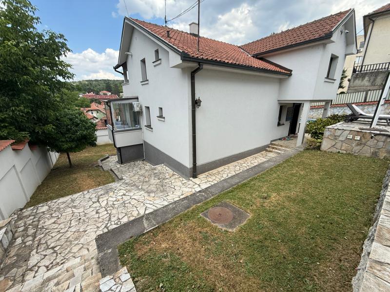 Rakovica-Stari Košutnjak - ,Pere Velimirovića-13